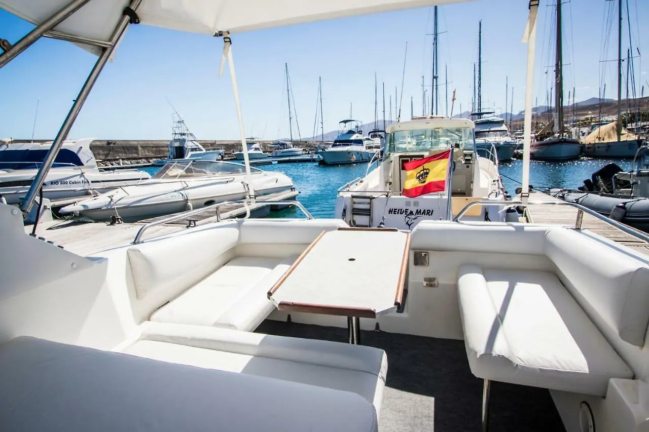 Cozy Boat To Unwind By The Ocean Hotel Puerto Calero Spain